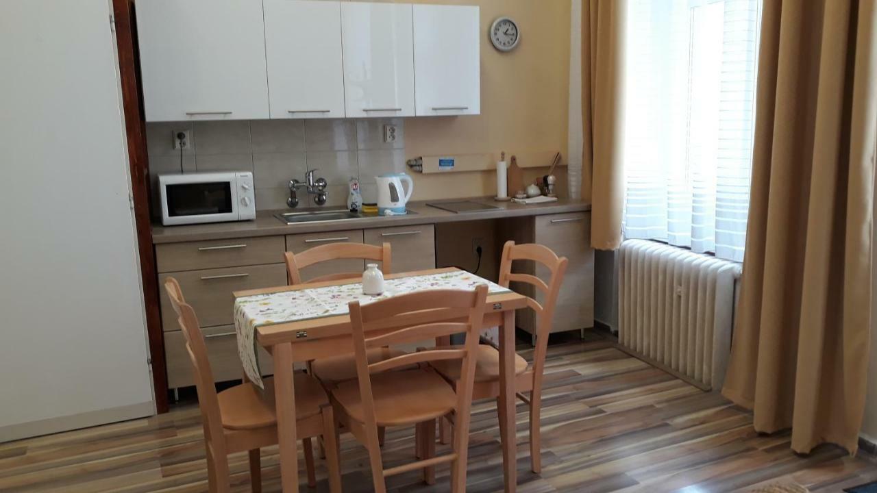 Apartment Corona Koszyce Zewnętrze zdjęcie